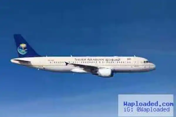 Woman Gives Birth On Plane Forcing It To Make Emergency Landing